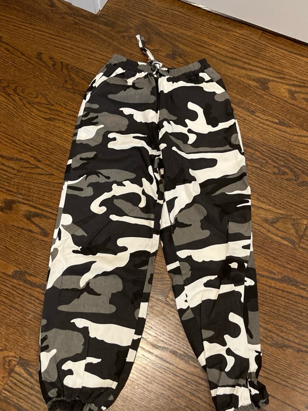 Shein Black & Gray Camo Jogger Pants